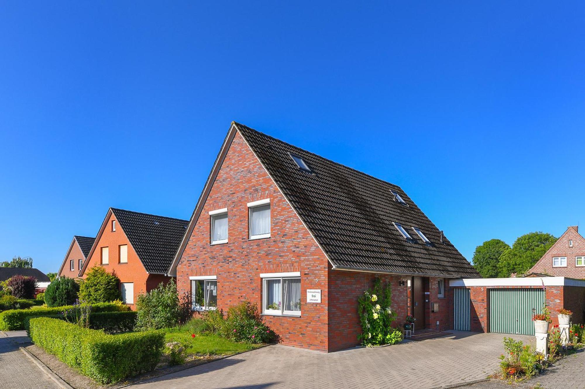 Ferienwohnung Im Haus Weinstock Esens Exterior photo